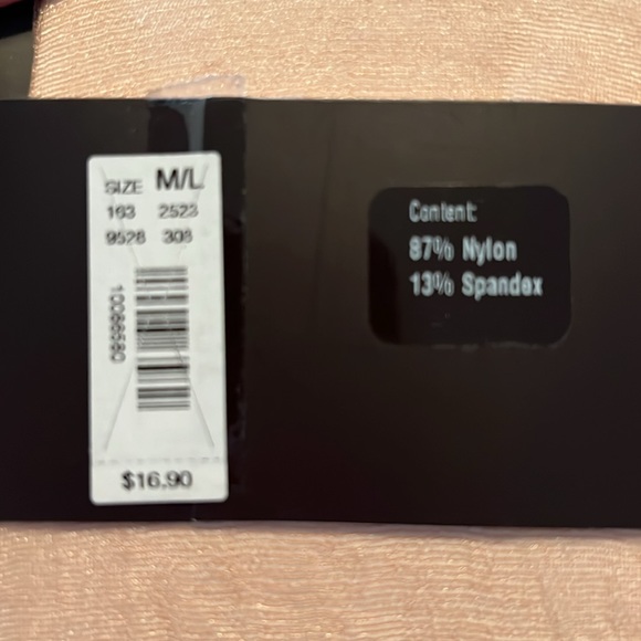 The Limited Sheer Tight- M/L Bundle of 3 - Picture 5 of 5